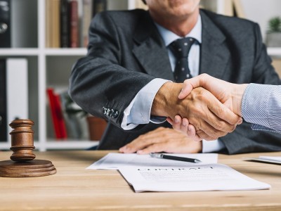 合同是一式几份是谁保管?合同能否自己保管?