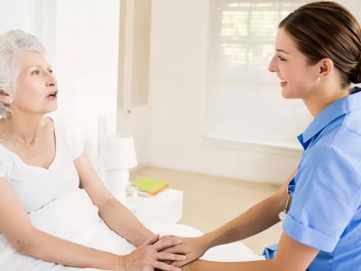 【澳晟资讯】老年护理在未来将会成为大趋势?该移民申请条件有哪些?